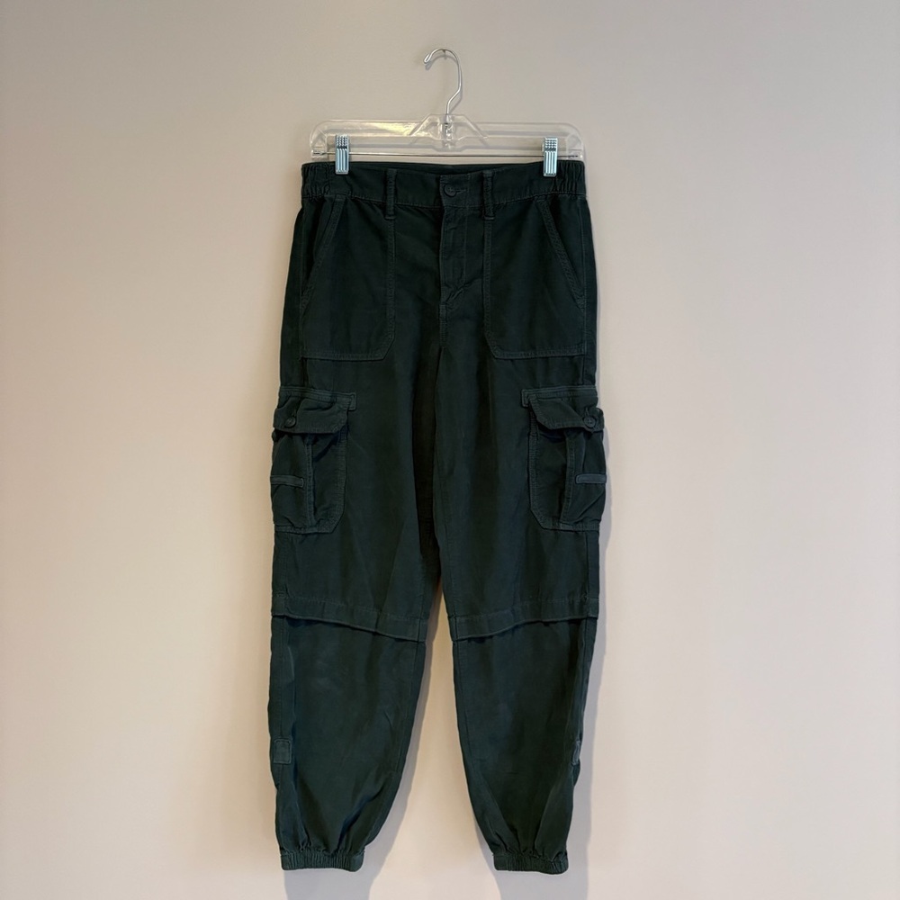 American Eagle Dark Green Corduroy Baggy Jogger